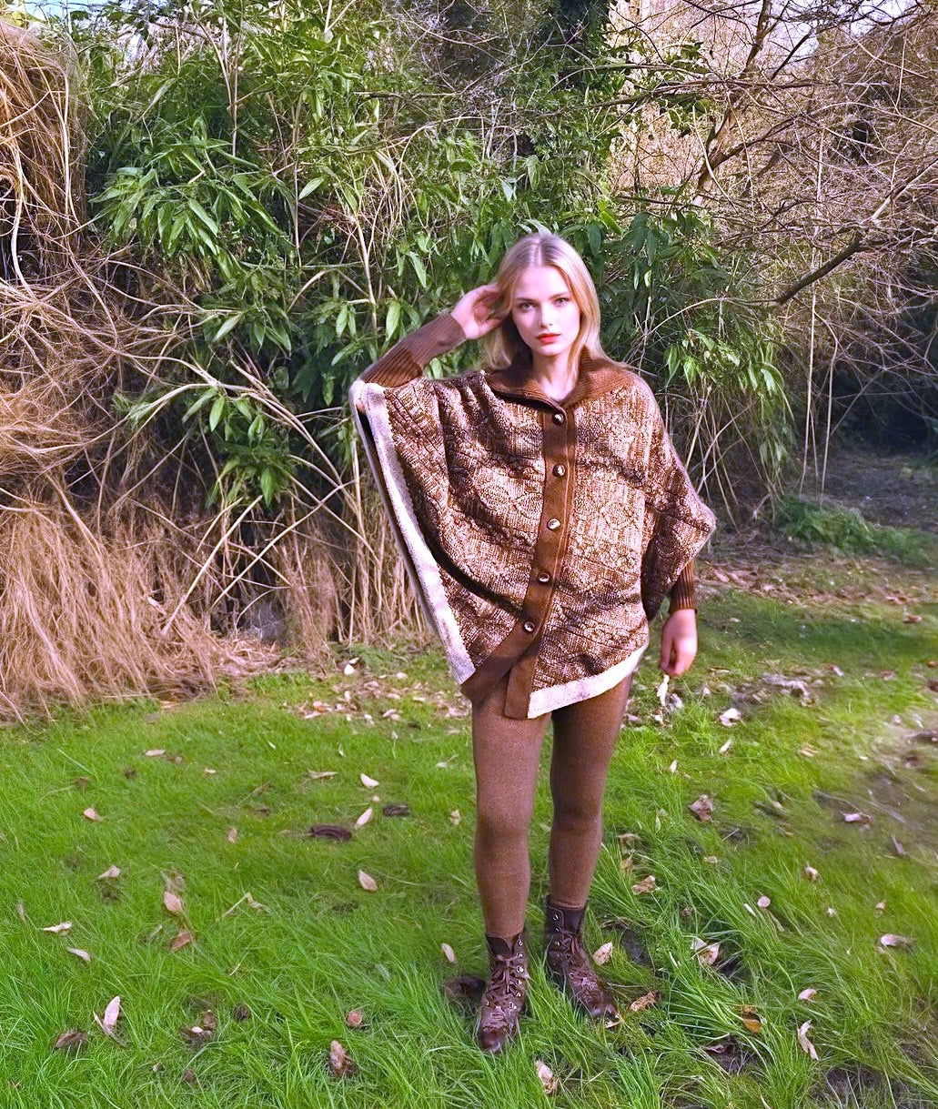 WOMEN'S YAK WOOL PONCHO